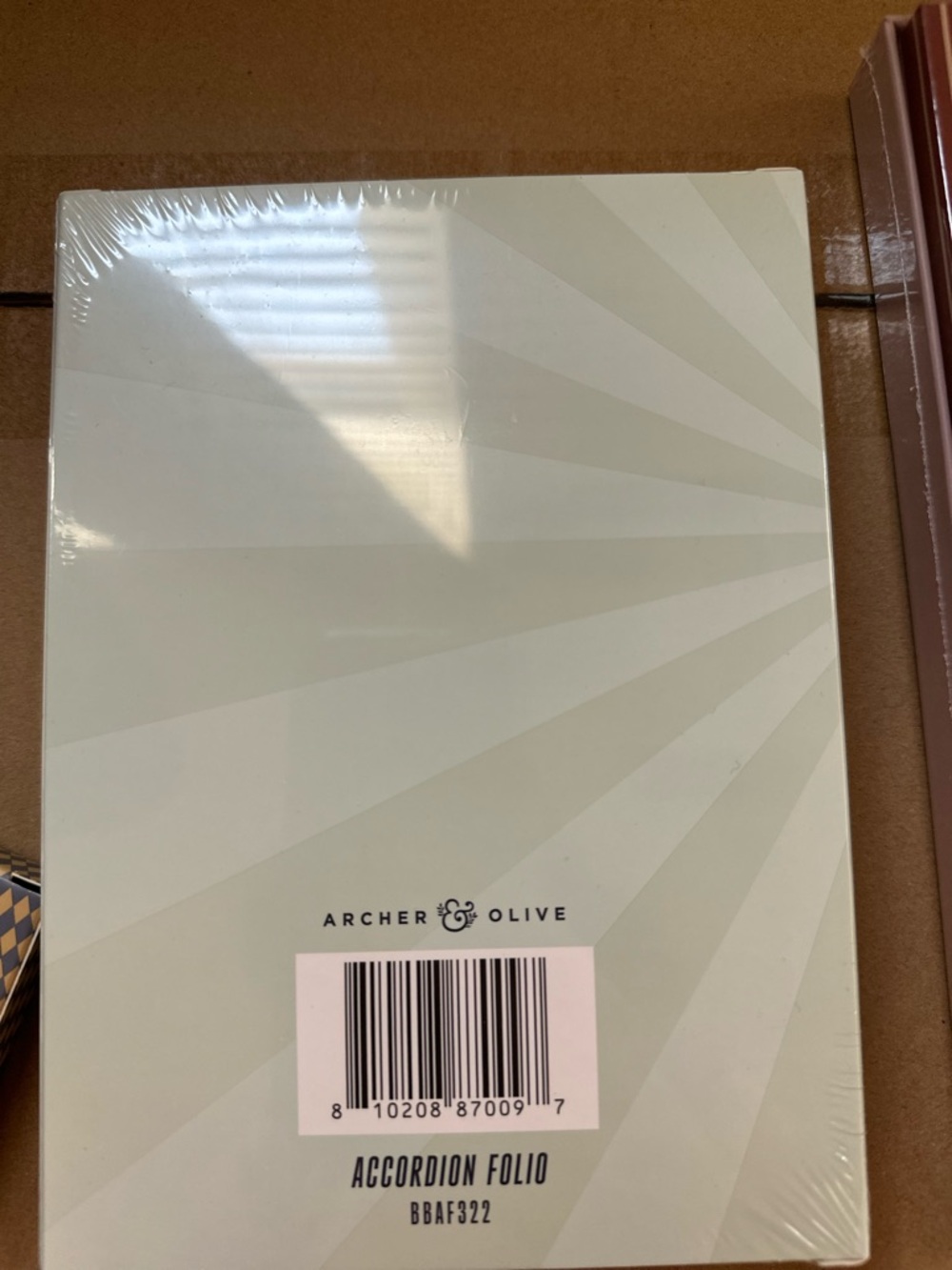 Archer & Olive Accordion Folio - Light Sage